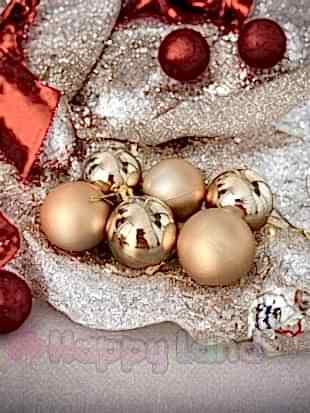 Happyland Yılbaşı Çam Ağacı Süsü 4 cm Şampanya Rengi Toplar 6 Adet Asetat Kutulu Yılbaşı Topu