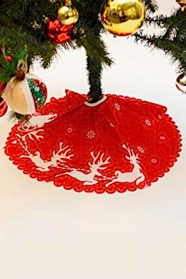 Happyland Yılbaşı Geyikli Çamaltı Örtüsü