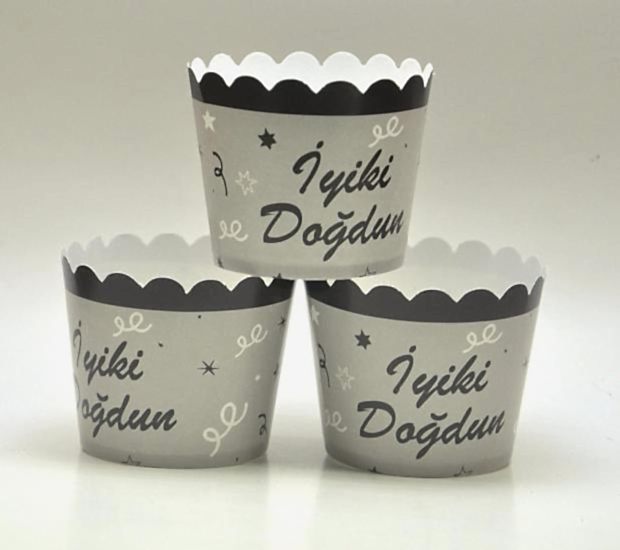 İyiki Doğdun Gümüş Kek Kapsülü 25’Li