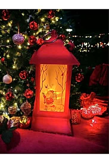 Happyland Yılbaşı Fener Noel Baba Yılbaşı Temalı Led Titreyen Mumlu Mini Fener Asma Kulplu Kırmızı 