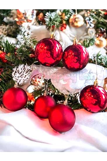 Happyland Yılbaşı Çam Ağacı Süsü Kırmızı Renk Parlak Mat 6 Adet 10 cm AsetatKutuluModel Yılbaşı Topu 