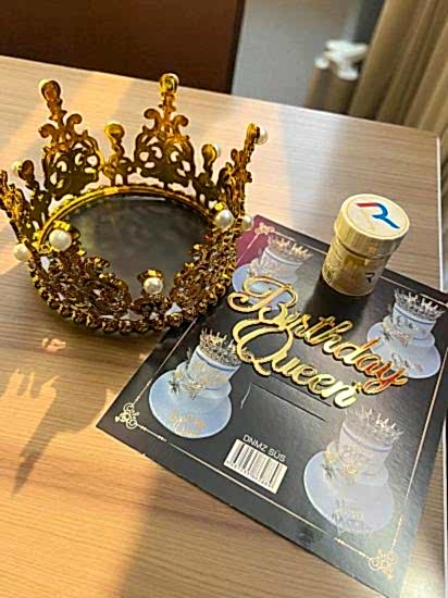 Happyland Gold İncili Pasta Tacı Seti ( PastaTacı , Birthdayqueen gold pastapleksisi , goldpasta simi )