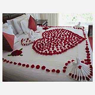 Kırmızı 500 Gül Yaprağı 4 Adet Mum Sevgililer Gününe Özel