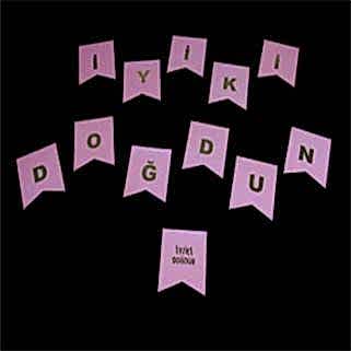 İyiki Doğdun Gold Harfler Karton Bayrak Seti Pembe