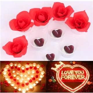 20 Kırmızı Tealight Kalp Mum+20 Mum Kabı+250 Adet Yapay Gül Yapra