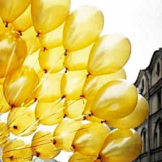 30 Adet Gold (Altın Sarısı) Metalik Uçan Özellikli Balon