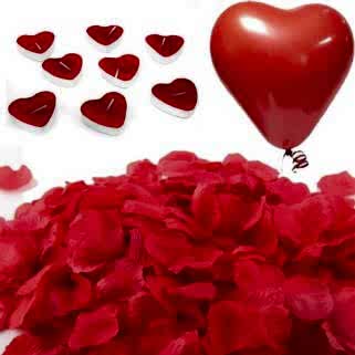 Evlilik Teklifi 1000 Gül Yaprakları 20 Kalp Mum ve 20 Balon
